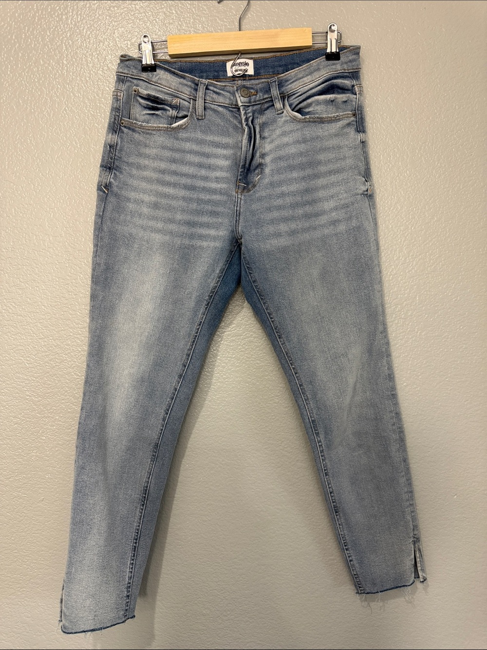Kensie Light Blue Skinny Jeans with Faded Wash